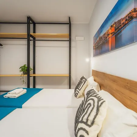 New - Only Unit 1 Modern 2-bedroom With Common Heated Jacuzzi By Sf Homes Apartament *