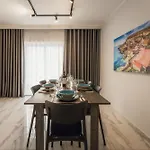 New - Only Unit 1 Modern 2-bedroom With Common Heated Jacuzzi By Sf Homes 아파트 *