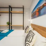 New - Only Unit 1 Modern 2-bedroom With Common Heated Jacuzzi By Sf Homes 아파트 *