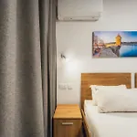 New - Only Unit 1 Modern 2-bedroom With Common Heated Jacuzzi By Sf Homes