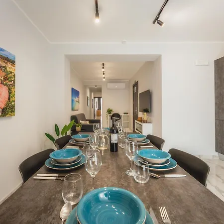 New - Only Unit 1 Modern 2-bedroom With Common Heated Jacuzzi By Sf Homes San Ġiljan