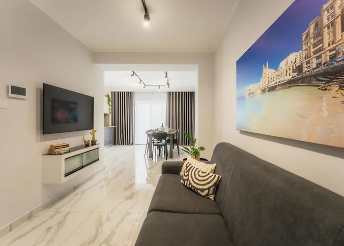 Apartman New - Only Unit 1 Modern 2-bedroom With Common Heated Jacuzzi By Sf Homes San Ġiljan