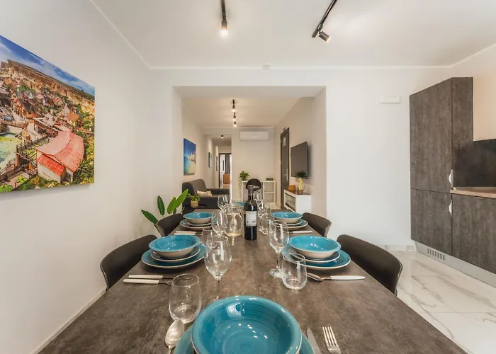 New - Only Unit 1 Modern 2-bedroom With Common Heated Jacuzzi By Sf Homes San Ġiljan